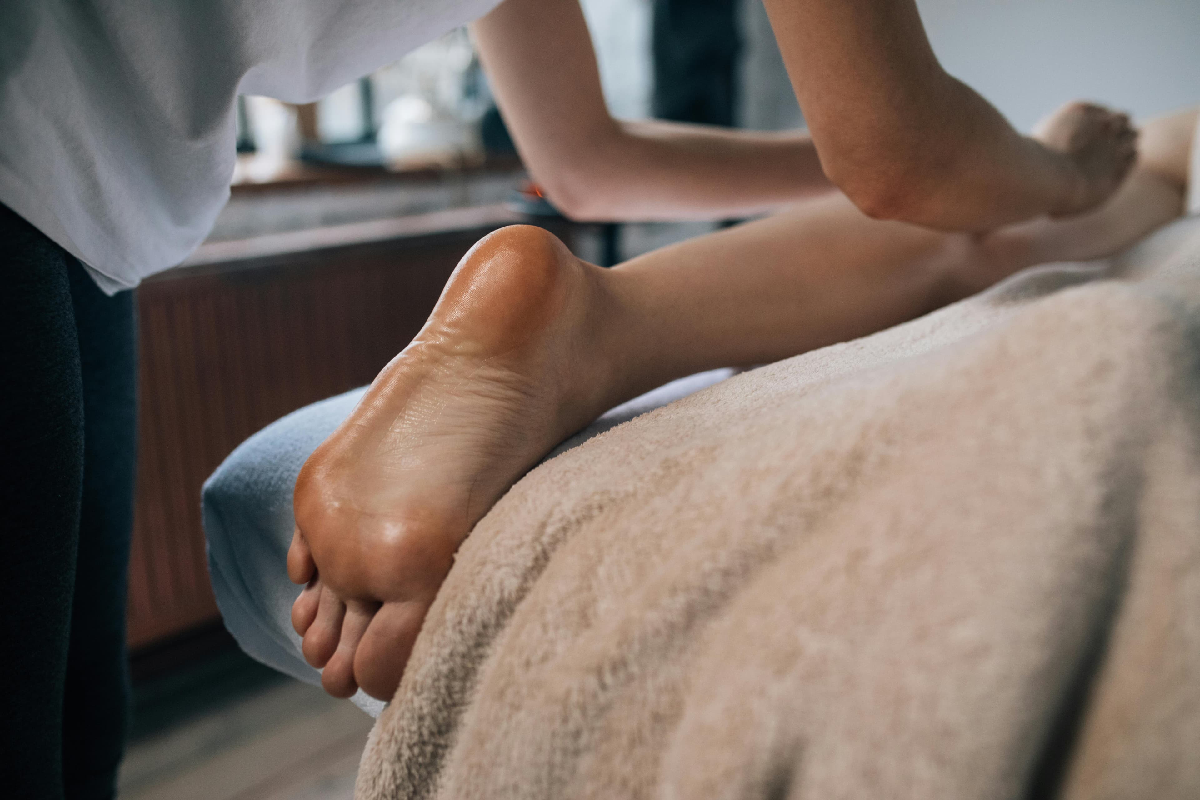 Professional Foot Reflexology Treatment